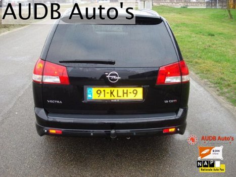 Opel Vectra Wagon - Station1.9 CDTi 150pk Essentia - 1