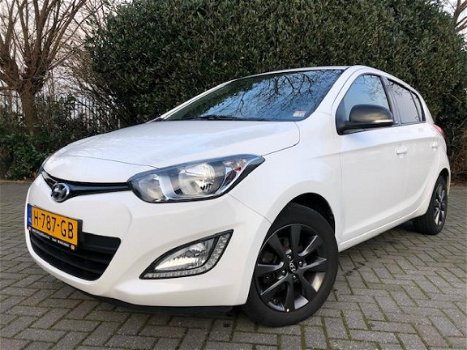 Hyundai i20 - AIRCO, Cruise control, Led, al.velgen 15