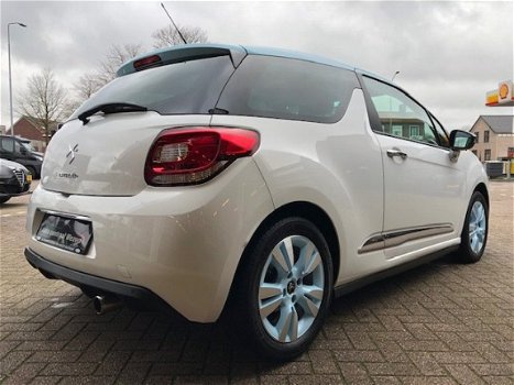 Citroën DS3 - 1.6 So Chic / Led / Pdc / Cruise ctr / Climate ctr / Lmv / Sky-blue / 1e Eigenaar Meer - 1