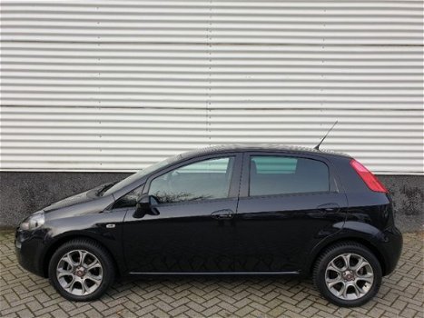 Fiat Punto - TwinAir 100PK Sempre *Navi*16