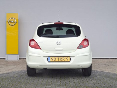 Opel Corsa - 1.2-16V Connect Edition Automaat / Navigatie / Airco / Lichtmetalen velgen / Zwart dak - 1