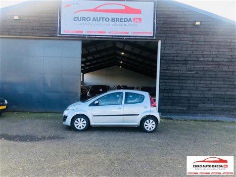 Peugeot 107 - Active 1.0 - 1