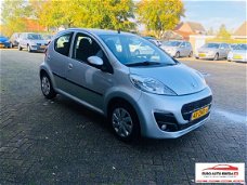 Peugeot 107 - Active 1.0