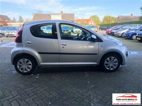 Peugeot 107 - Active 1.0 - 1