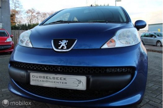 Peugeot 107 - 1.0-12V 5-Drs XS Airco Centr.Vergr. Elek, Ramen Toerenteller Radio/Cd/Aux 12V.-Aansl. - 1