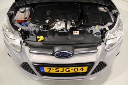 Ford Focus Wagon - 1.6 TDCI ECOnetic Lease Trend AIRCO CRUISE CONTROL NAVIGATIE ELEKTRISCHE RAMEN - 1