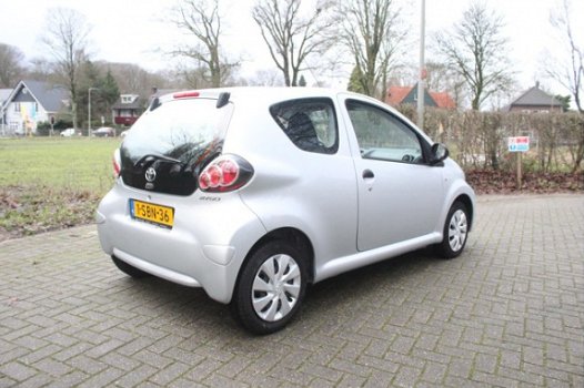 Toyota Aygo - 1.0 VVT-i Access (44.000 Km) 3 deurs - 1