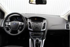 Ford Focus - 5-deurs Titanium Navigatie, Xenon, Cruise Control