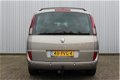 Renault Grand Espace - 2.0 Turbo 170 pk Celsium 7 Persoons, Trekhaak, Parkeersensoren - 1 - Thumbnail