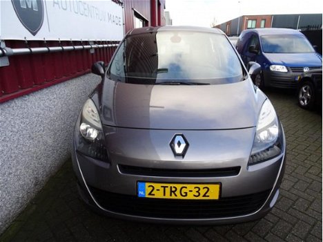 Renault Scénic - 1.5 dCi Dynamique 7 persoons // Nette auto // - 1