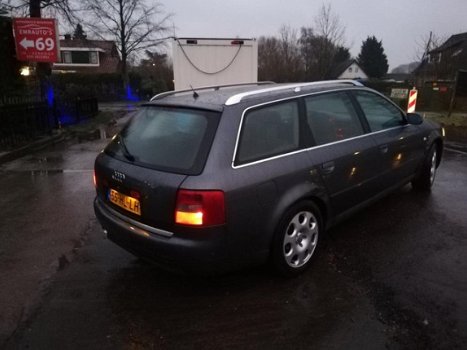 Audi A6 Avant - 1.9 TDI H6 - 1