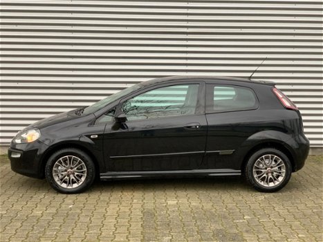 Fiat Punto Evo - 1.3 M-Jet Dynamic Apk (07-01-2021) *INRUIL MOGELIJK - 1