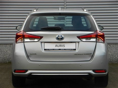 Toyota Auris - 1.8 Hybrid Dynamic TS Automaat Navi LED Cruise - 1