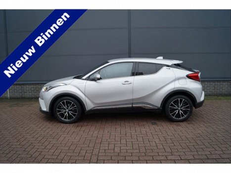 Toyota C-HR - 1.8 Hybrid First Edition l Navigatie | Stoelverwarming - 1