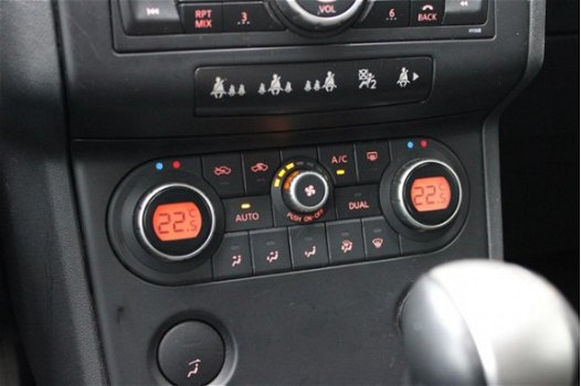 Nissan Qashqai - 1.6 Visia Cruise Control Airco PDC Stuurbediening - 1