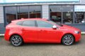 Volvo V40 - 2.0 D4 R-DESIGN LOOK TREKHAAK PRACHTIG - 1 - Thumbnail