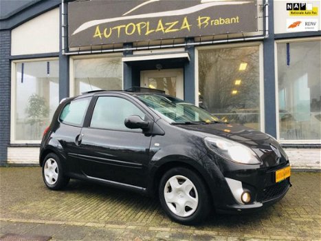 Renault Twingo - 1.2-16V / PANO.DAK/ USB/ AUX/ ELEKTR.PAKKET/ CV/ NIEUWE APK - 1