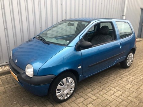 Renault Twingo - 1.2-16V Emotion AIRCO/STUURBEKRACHTIGING/D.RIEM-V.V BIJ 117.000 KM - 1