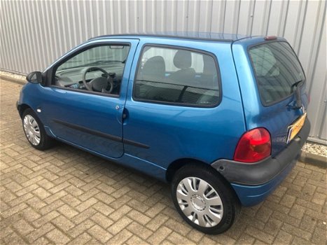 Renault Twingo - 1.2-16V Emotion AIRCO/STUURBEKRACHTIGING/D.RIEM-V.V BIJ 117.000 KM - 1