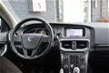 Volvo V40 - T3 150pk Business Prof. + Ecc + Lmv + Navi + Stoelverwarming - 1 - Thumbnail