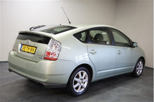 Toyota Prius - 1.5 VVT-i Tech Edition - 1