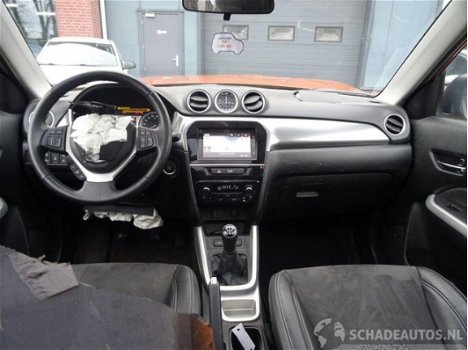 Suzuki Vitara - 1.6 High Executive Navi Airco - 1