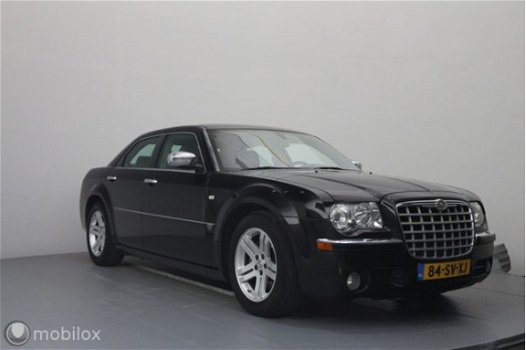 Chrysler 300C - 3.0 V6 CRD ZEER NETTE STAAT 228000 KM NL. AUTO - 1