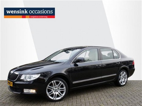 Skoda Superb - 1.8 TSI 160 PK Elegance Business Line | Leder interieur | Schuifdak | Xenon | Navigat - 1