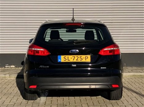 Ford Focus Wagon - 1.0 125pk Titanium | Elektrisch wegklapbare trekhaak | Navigatie met bluetooth | - 1