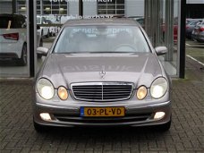 Mercedes-Benz E-klasse - 200 K. Avantgarde / Xenon/ Youngtimer