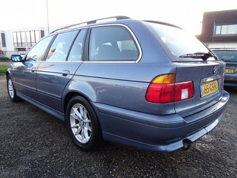 BMW 5-serie Touring - 520i Executive - 1