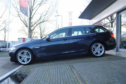 BMW 5-serie Touring - 520i High Executive NL-AUTO AUTOMAAT LEDER - 1
