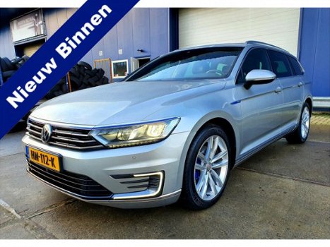 Volkswagen Passat Variant - bjr 12-2015 1.4 TSI GTE 218pk EX BTW Highline | Leder | Dynaudio | 360-c - 1