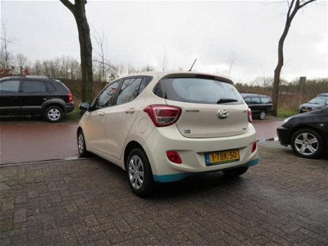 Hyundai i10 - 1.0i i-Motion Comfort Plus 1e Eigenaar/Nw Apk/Airco/Navi/Elec Ramen - 1