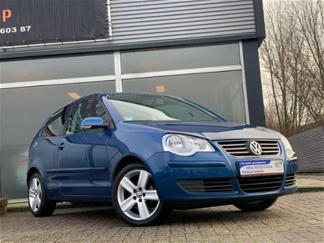 Volkswagen Polo - 1.4*SPORTLINE - 1