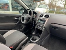 Volkswagen Polo - 1.2-12V Highline Pano|Clima|Stoelv.|Cruise C.|PDC