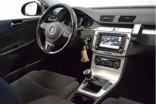 Volkswagen Passat Variant - 2.0 TDI Comfortline 141PK Navigatie/Cruise/LMV/Chrome/Trekhaak kachelpan - 1