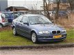 BMW 3-serie - 320i Executive AIRCO/ELEK.R/ELEK SCHUIFDAK/NAP - 1 - Thumbnail