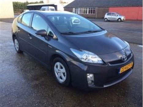 Toyota Prius - 1.8 Comfort Dealer ONDERH/NAP/APK/NW MODEL - 1