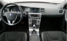 Volvo V60 - D6 AWD Twin Engine Momentum 7% Bijtelling, Automaat, Navigatie - 1 - Thumbnail