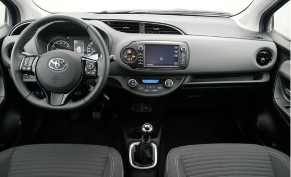 Toyota Yaris - 1.5 VVT-i Aspiration, Navigatie - 1