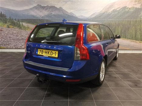 Volvo V50 - 1.6 | 2e Eigenaar | Goed onderhouden | Nette auto | Trekhaak | Nieuwe APK | - 1