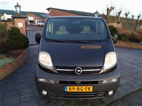 Opel Vivaro - 1.9 DTI L1 H1 DC Invalide vervoer - 1