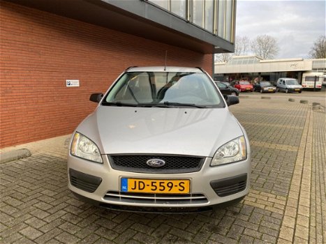 Ford Focus Wagon - 1.6 TDCI Trend Airco - 1