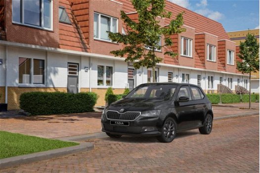 Skoda Fabia - 1.0 TSI Business Edition Navigatiesysteem, Bluetooth, App, Stoelverwarming - 1