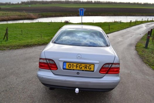 Mercedes-Benz CLK-klasse Coupé - 230 K. Elegance - 1