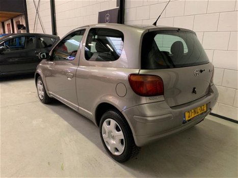 Toyota Yaris - 1.3 VVT-i Sol * NAP * APK - 1