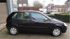 Volkswagen Polo - 1.2-12V Trendline 5DRS/AIRCO/NAP