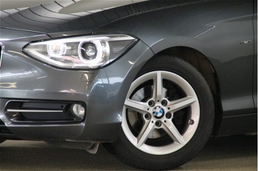 BMW 1-serie - 116i Executive Sportline / M Sportonderstel / Navigatiesysteem Business / Sportstoelen - 1