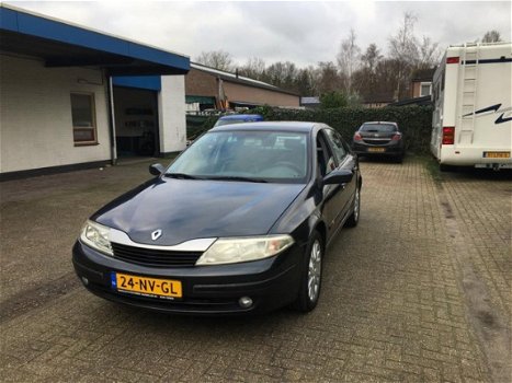 Renault Laguna - 1.8 16V 5 DEURS DE LUXE AUTOMAAT - 1